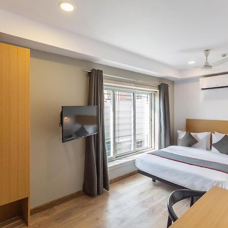 Super Townhouse Habitat New Town Rooms & Party Spaces Kalküta Dış mekan fotoğraf